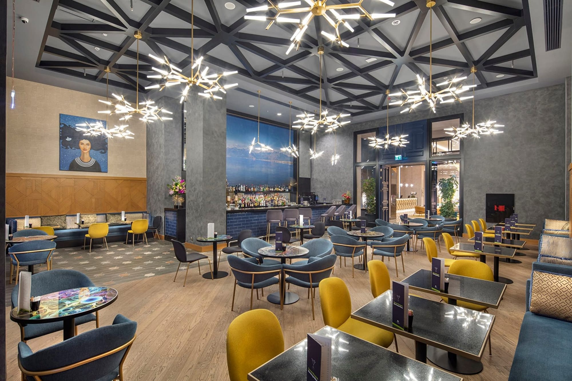 Double Tree by sHILTONs HOTEL AIMA Interiors UK I Interior Fit